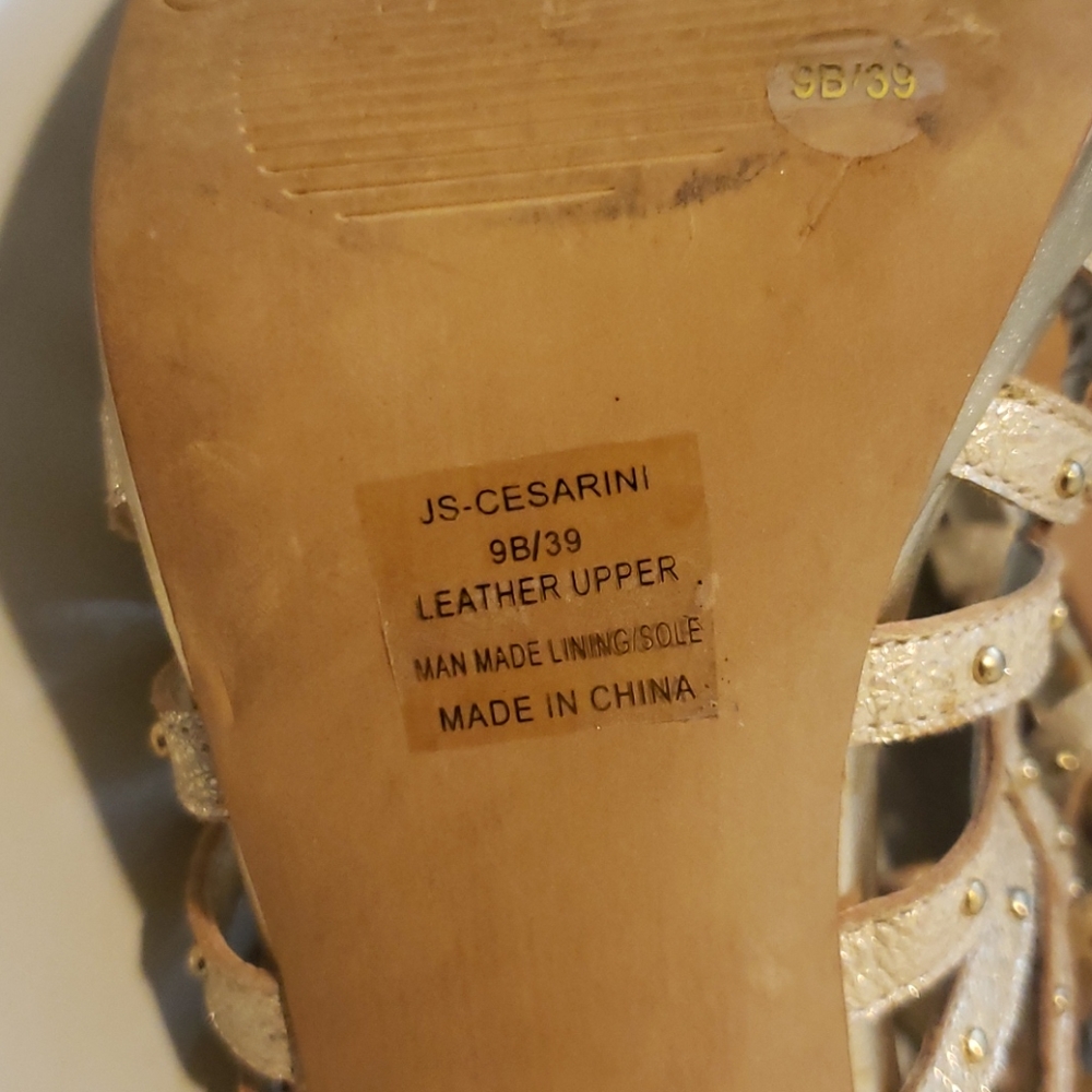 Jessica Simpson Heels - Picture 6 of 8